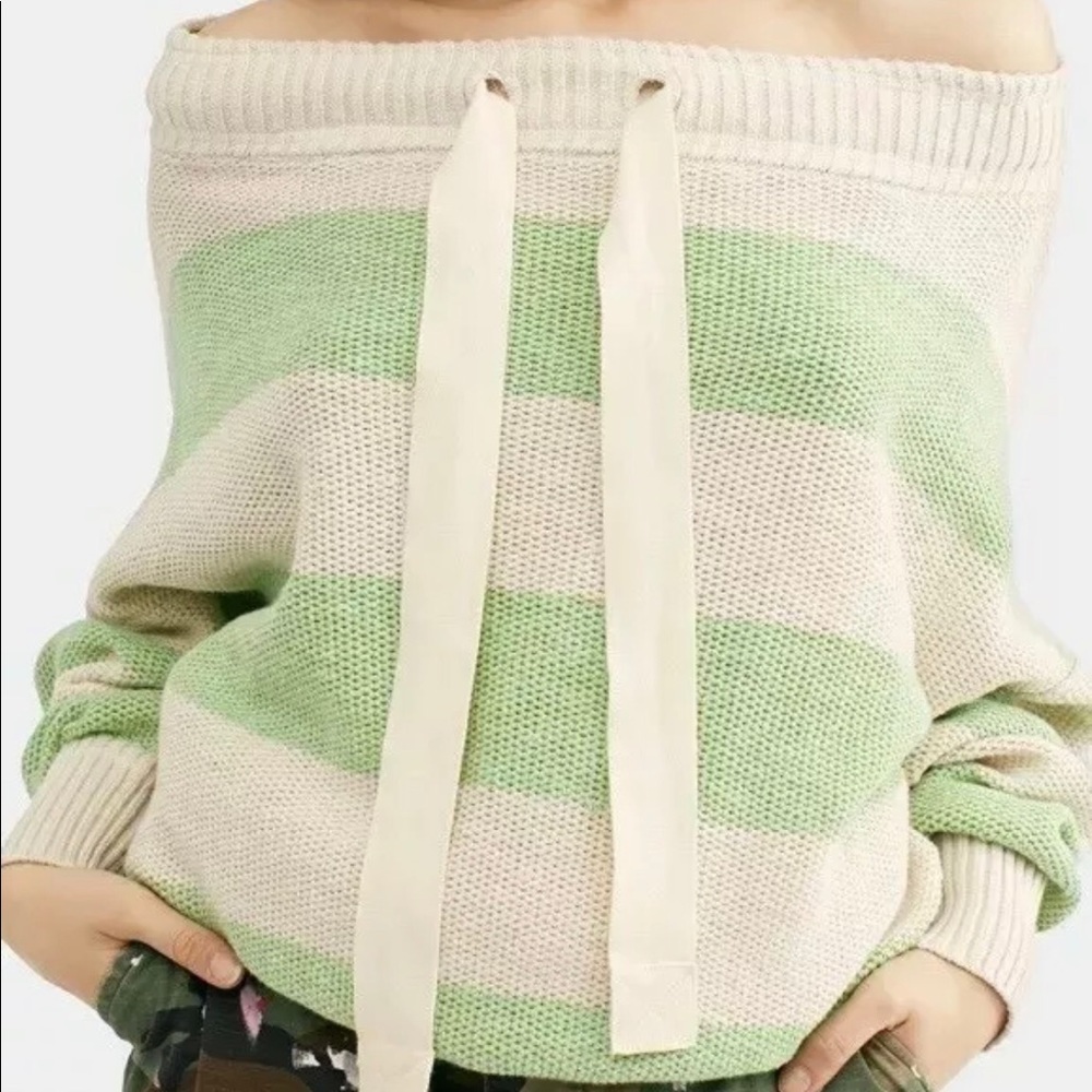NWT Free People Pullover Off Shoulder Sweater